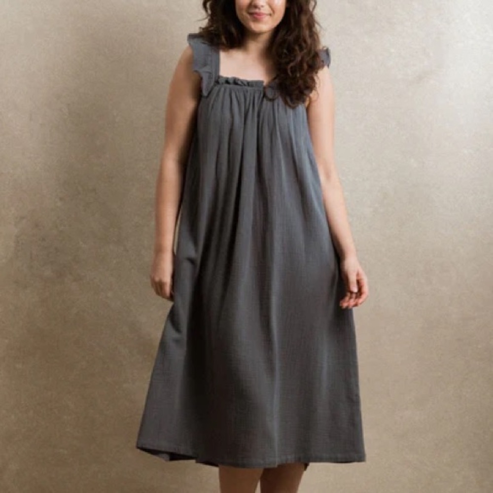 Neuflora Elegant Gray Midi Dress